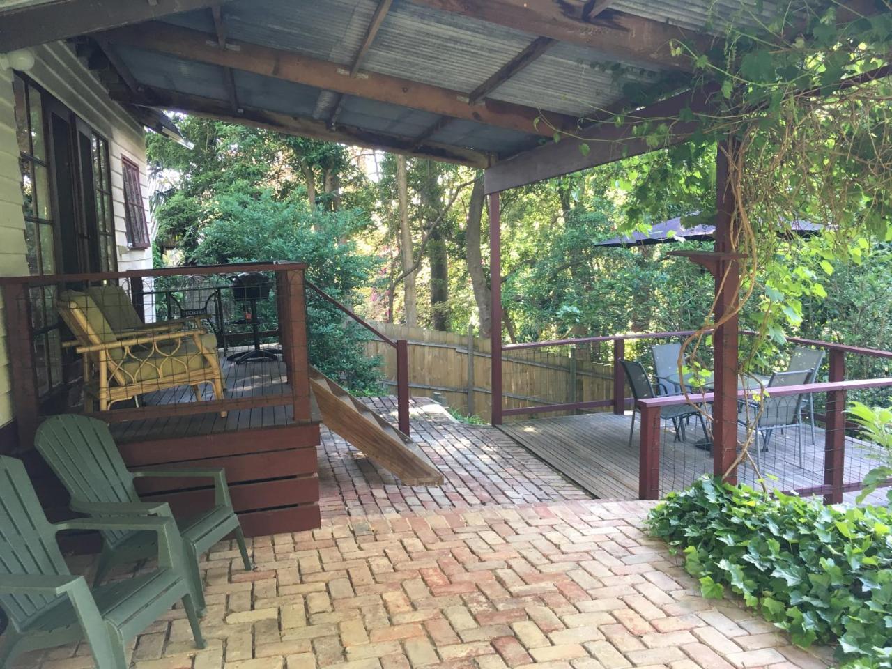 Stone'S Throw Cottage Bed And Breakfast Belgrave Eksteriør bilde